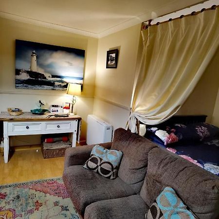 Studio In The Heart Of Kirkwall Or00239F Orkney Exterior photo